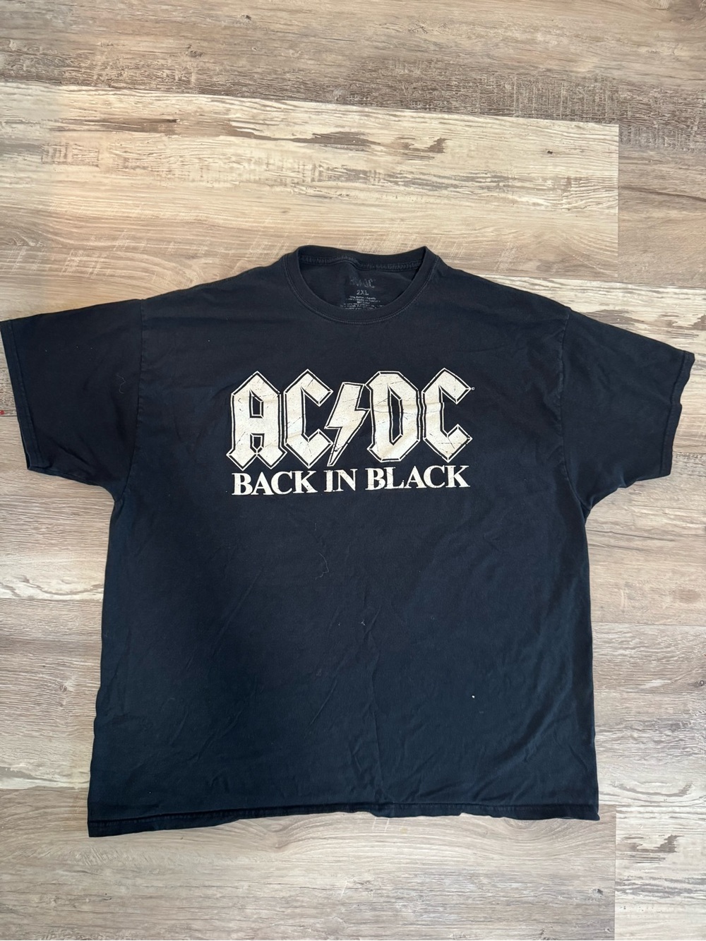 AC/DC Black Short-Sleeve 'Back in Black' Graphic Tee